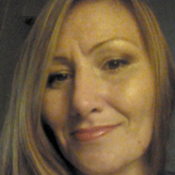 Poshmark profile picture for @swirl